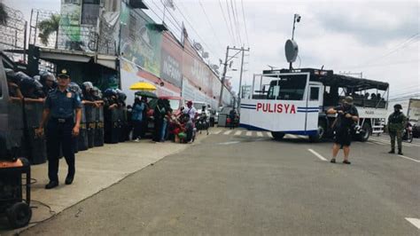judge mario duaves|PNP vows to honor court order to remove barricades at KJC.